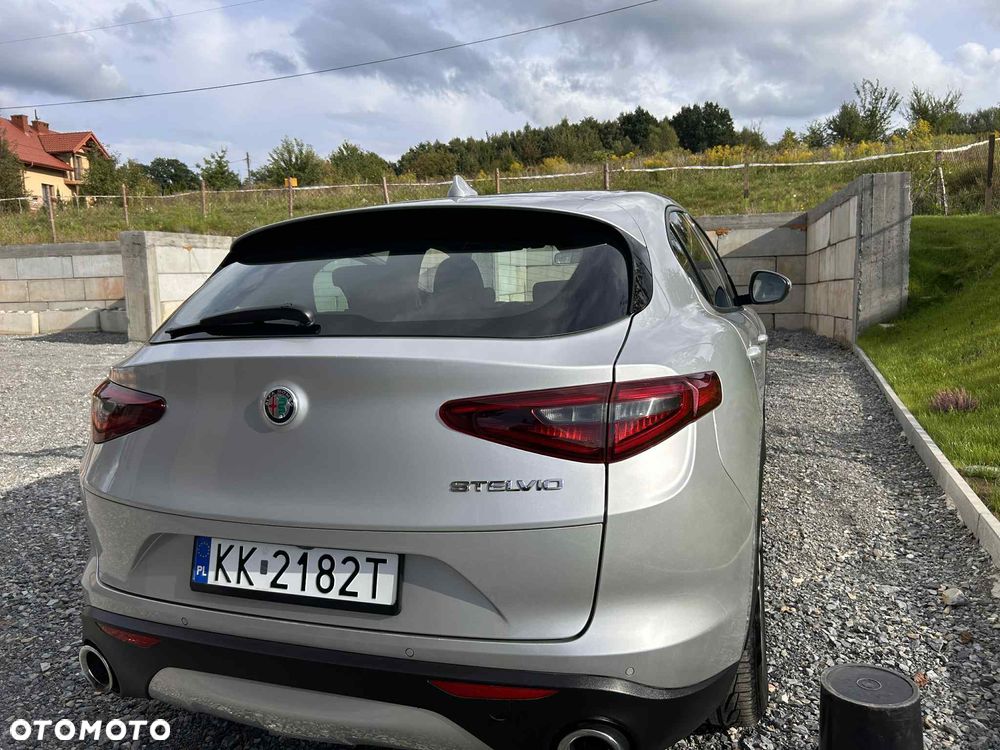 Alfa Romeo Stelvio 2.2 JTDM - 29