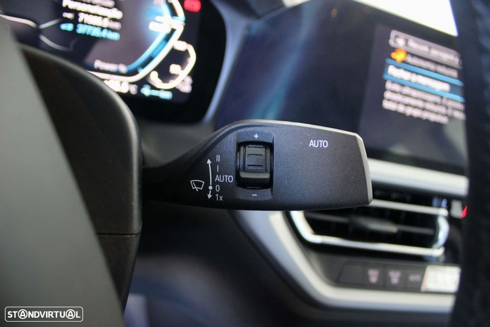 BMW 330 e Corporate Edition Auto - 18