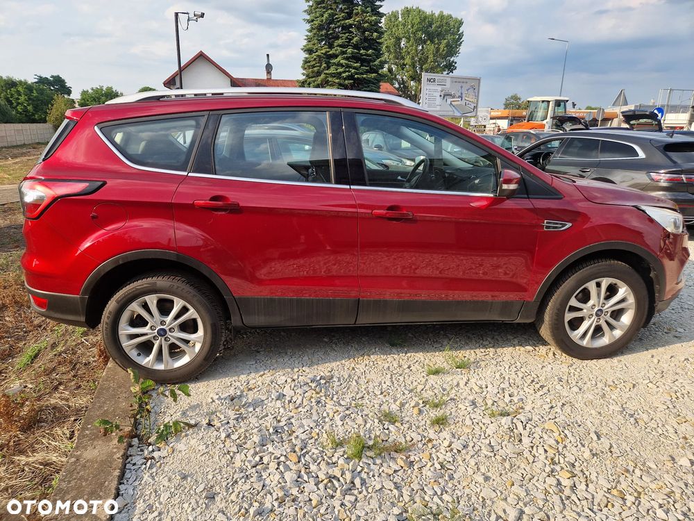 Ford Kuga 1.5 EcoBoost 2x4 Titanium - 2