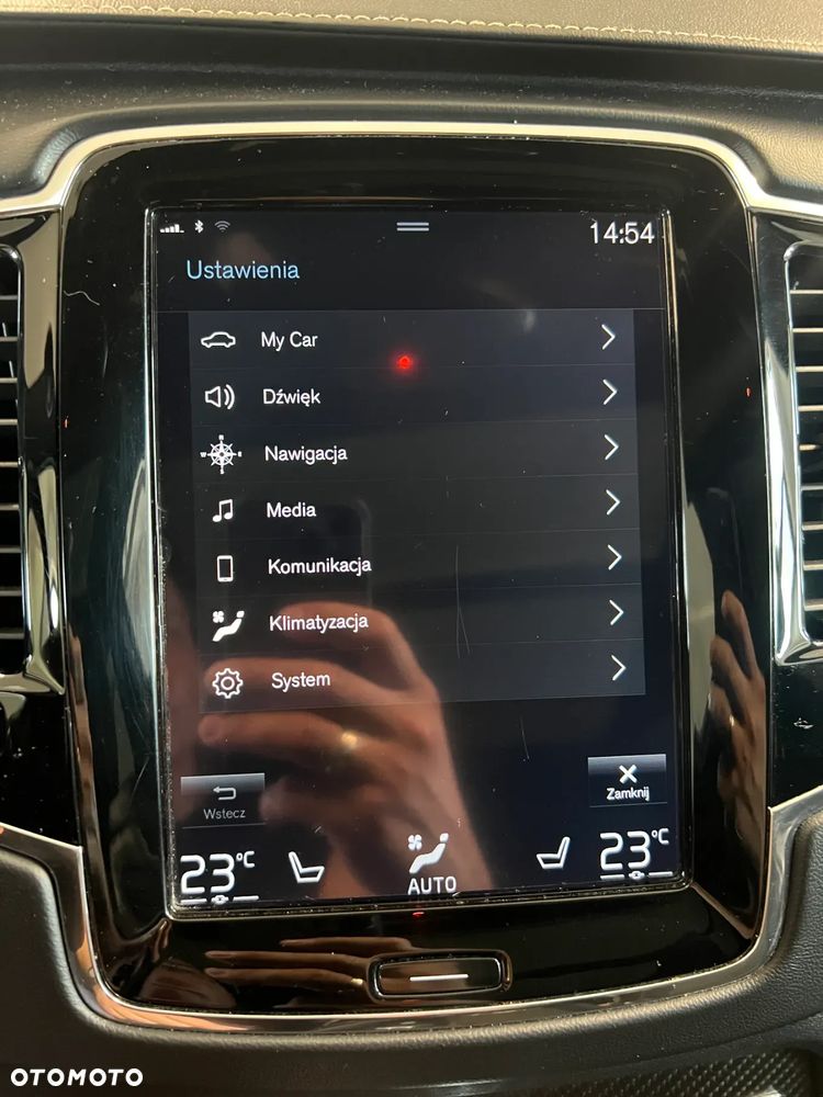 Volvo XC 90 T8 AWD Plug-In Hybrid R-Design 7os - 24