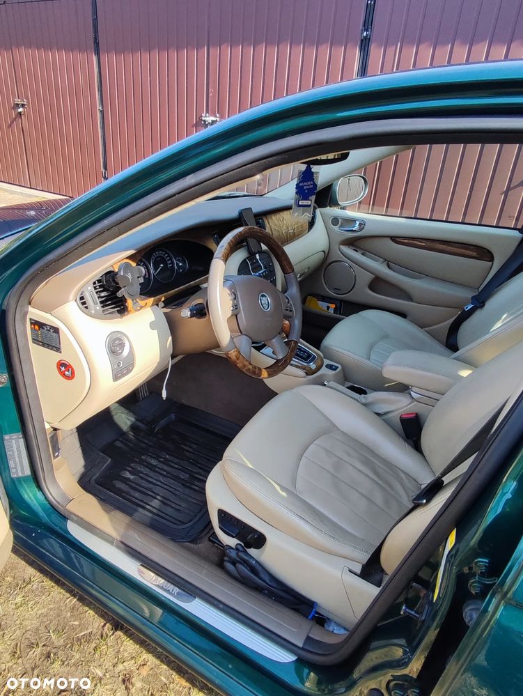 Jaguar X-Type 3.0 High - 7