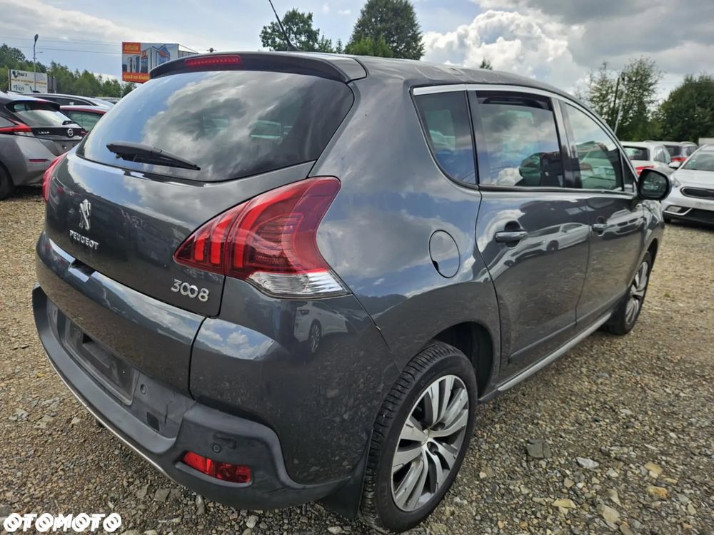 Peugeot 3008 HDi FAP 115 Family - 8