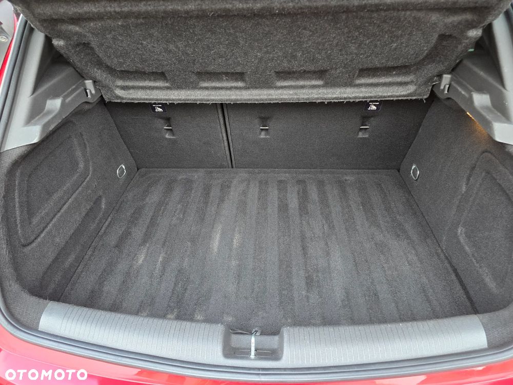 Opel Astra 1.4 Turbo Start/Stop Dynamic - 40