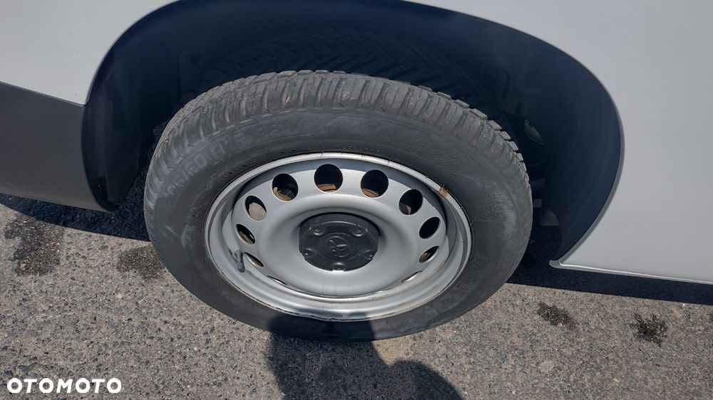 Toyota PROACE CITY L2H1 Krajowy 3 Osoby mały przebieg - 15