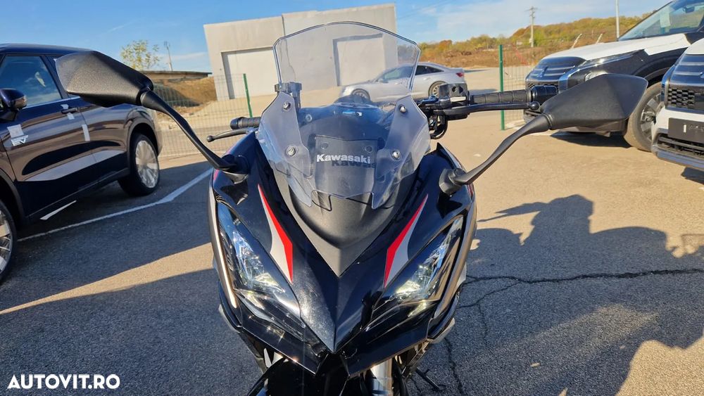 Kawasaki 1000SX - 24