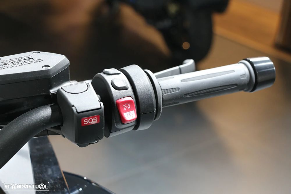 BMW R 1250 RS Triple Black - 7