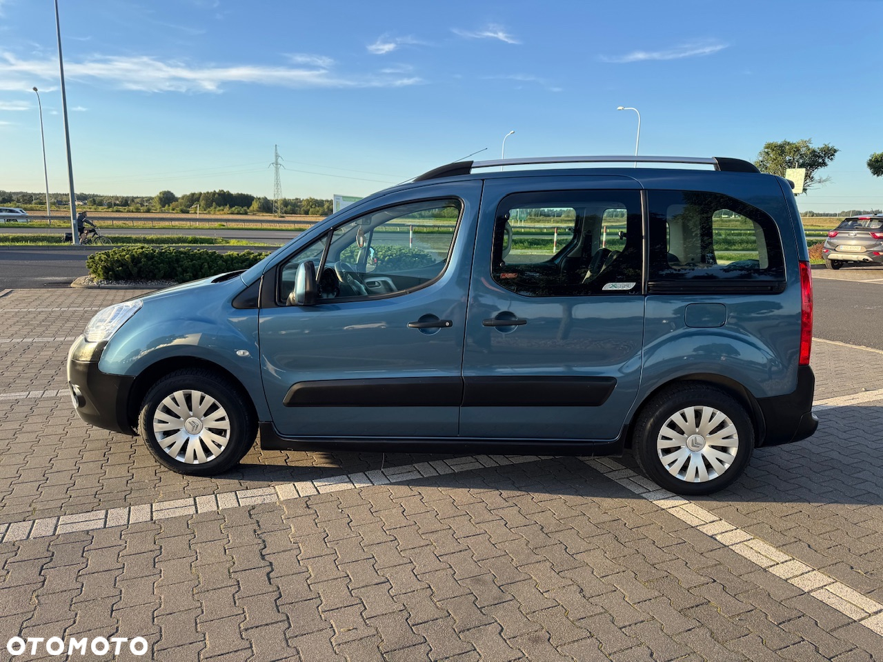 Citroën Berlingo e-HDi 90 FAP EGS6 Multispace Exclusive - 8