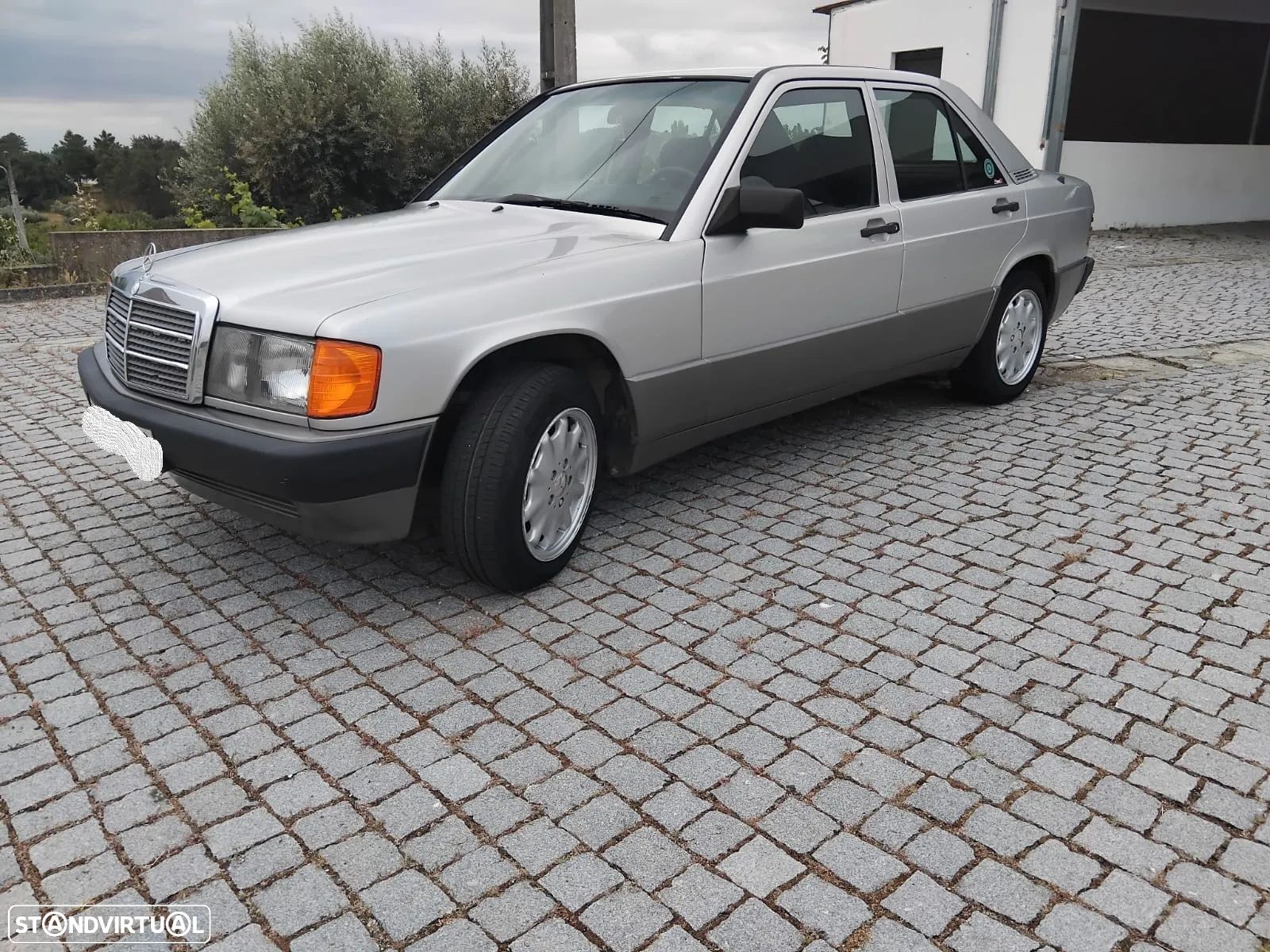 Mercedes-Benz 190 D 2.0 - 1