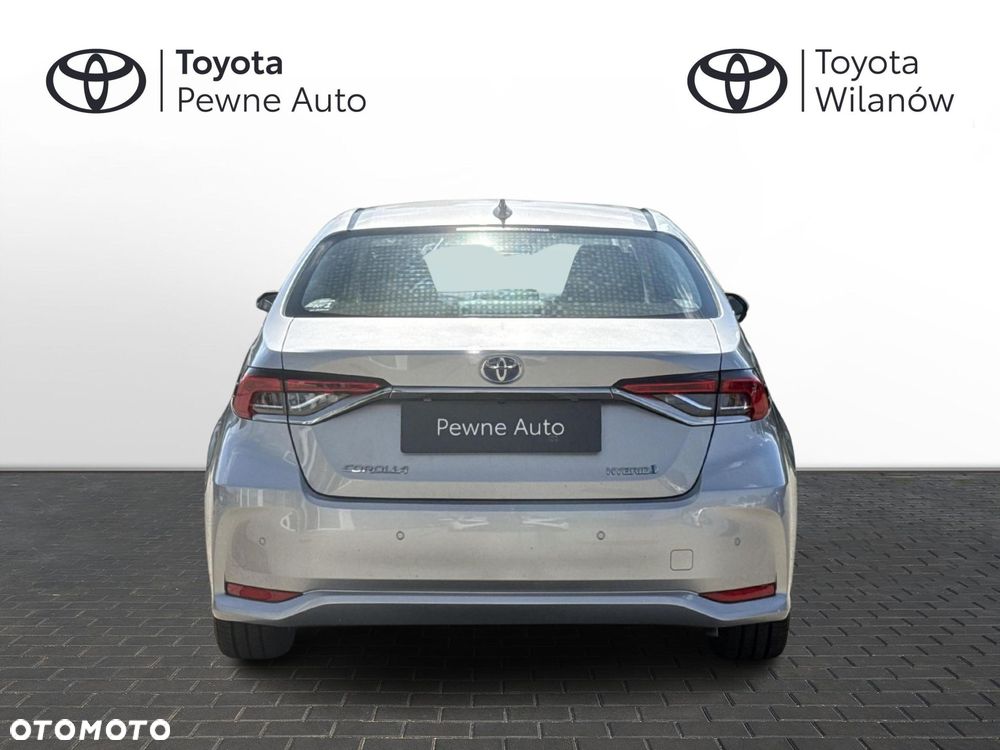 Toyota Corolla 1.8 Hybrid Comfort - 4