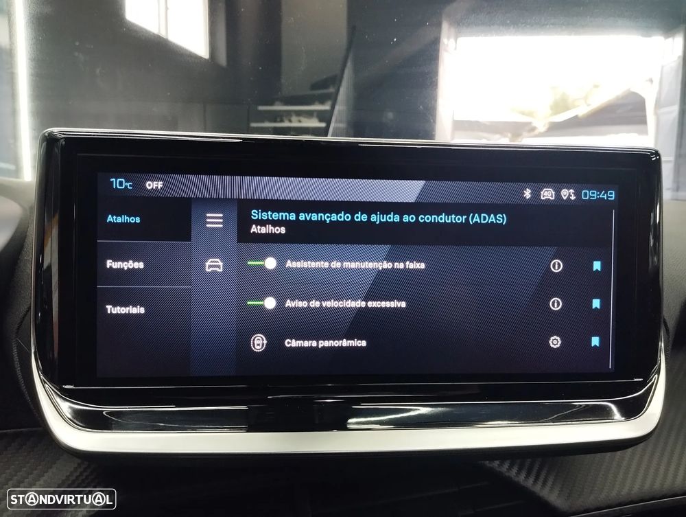 Peugeot 2008 1.2 PureTech Allure - 33