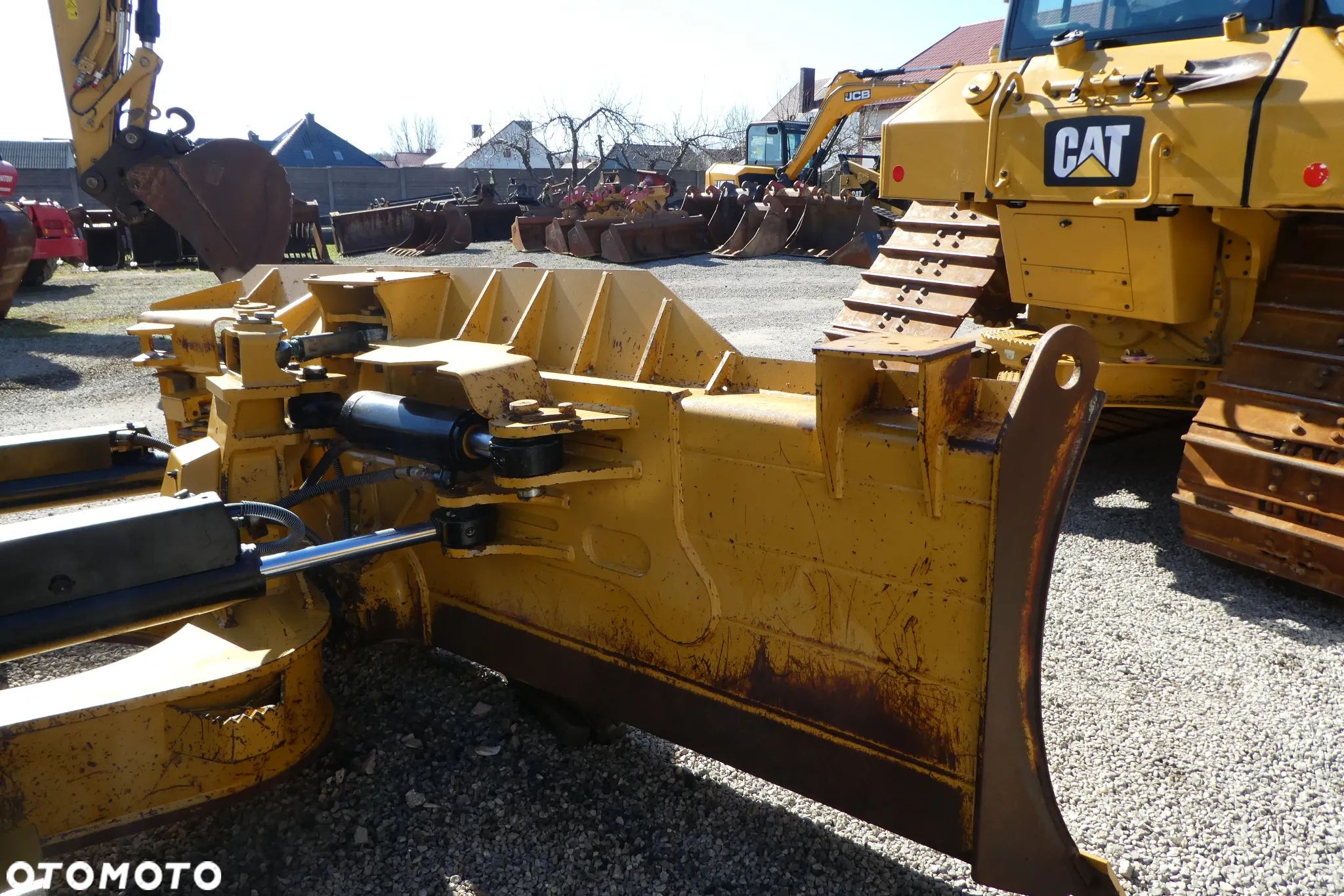 Caterpillar D6N LGP Z NIEMIEC NOWE PODWOZIE - 13