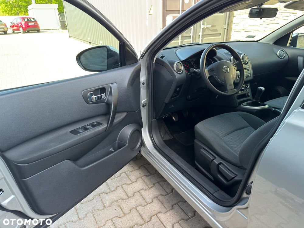 Nissan Qashqai - 12