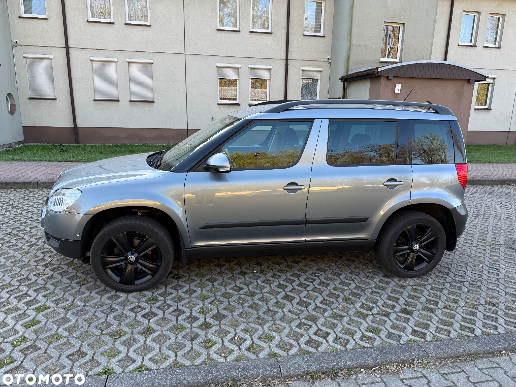 Skoda Yeti Outdoor 2.0 TDI DPF 4x4 Elegance DSG - 6