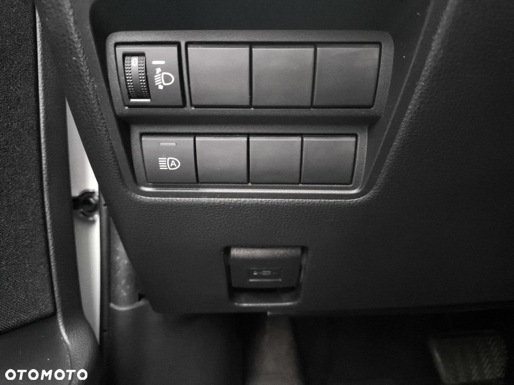 Toyota Yaris - 17