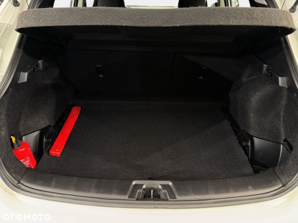 Nissan Qashqai - 13