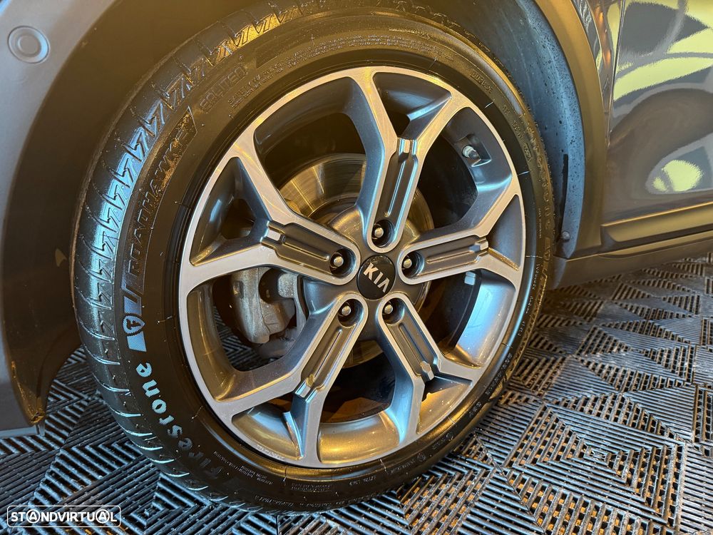 Kia XCeed 1.6 GDi PHEV First Edition - 11