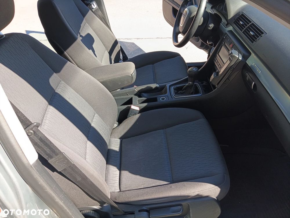 Audi A4 Limousine 1.9 TDI - 14