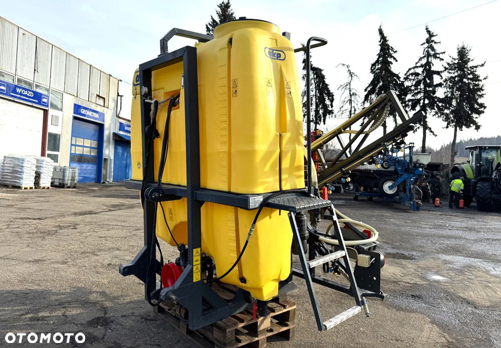 Inny AKP 1200 - 2011 ROK - 12 M - 7