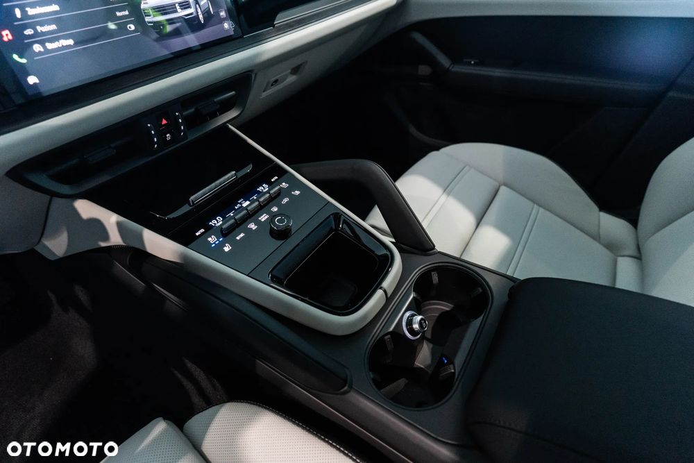 Porsche Cayenne Black Edition - 21