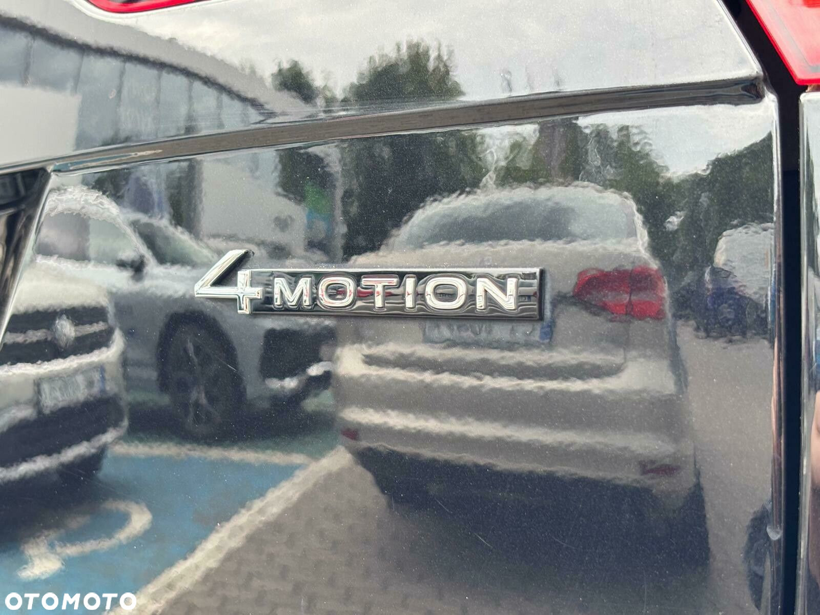 Volkswagen Tiguan 2.0 TDI SCR 4Mot Elegance DSG - 10