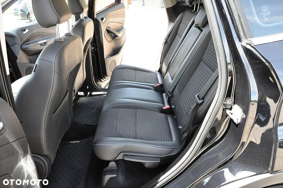 Ford Kuga - 22