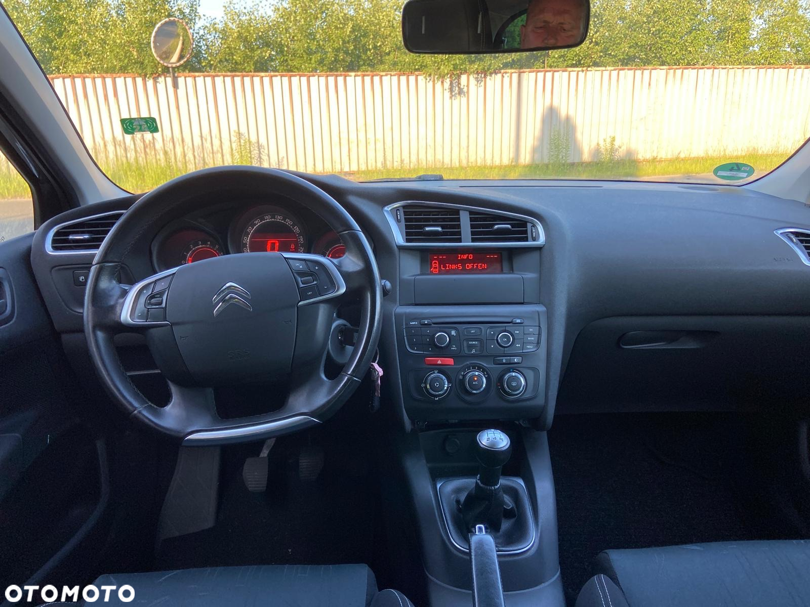 Citroën C4 VTi 95 Attraction - 5