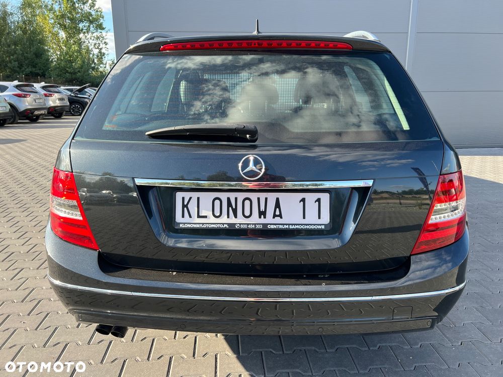 Mercedes-Benz Klasa C 180 CDI Avantgarde Edition - 10
