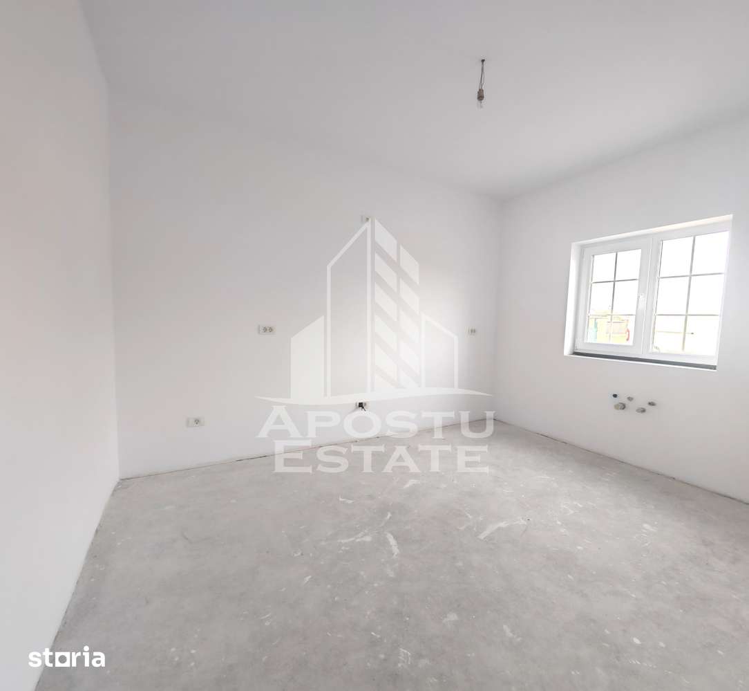 Duplex deosebit de vanzare, 4 camere, 3 bai si bucatare inchisa, Sag, - Imagine principală: 5/14