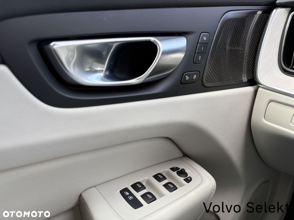 Volvo XC 60 - 19