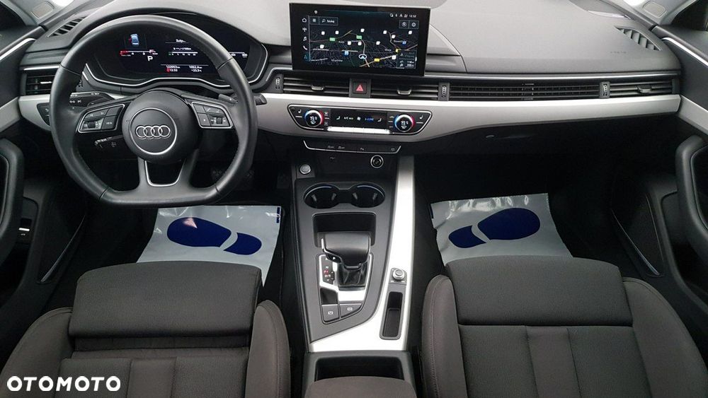 Audi A4 Allroad - 18