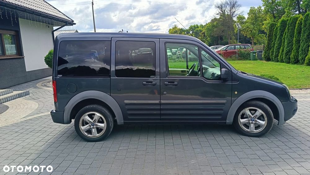 Ford Transit Connect - 8