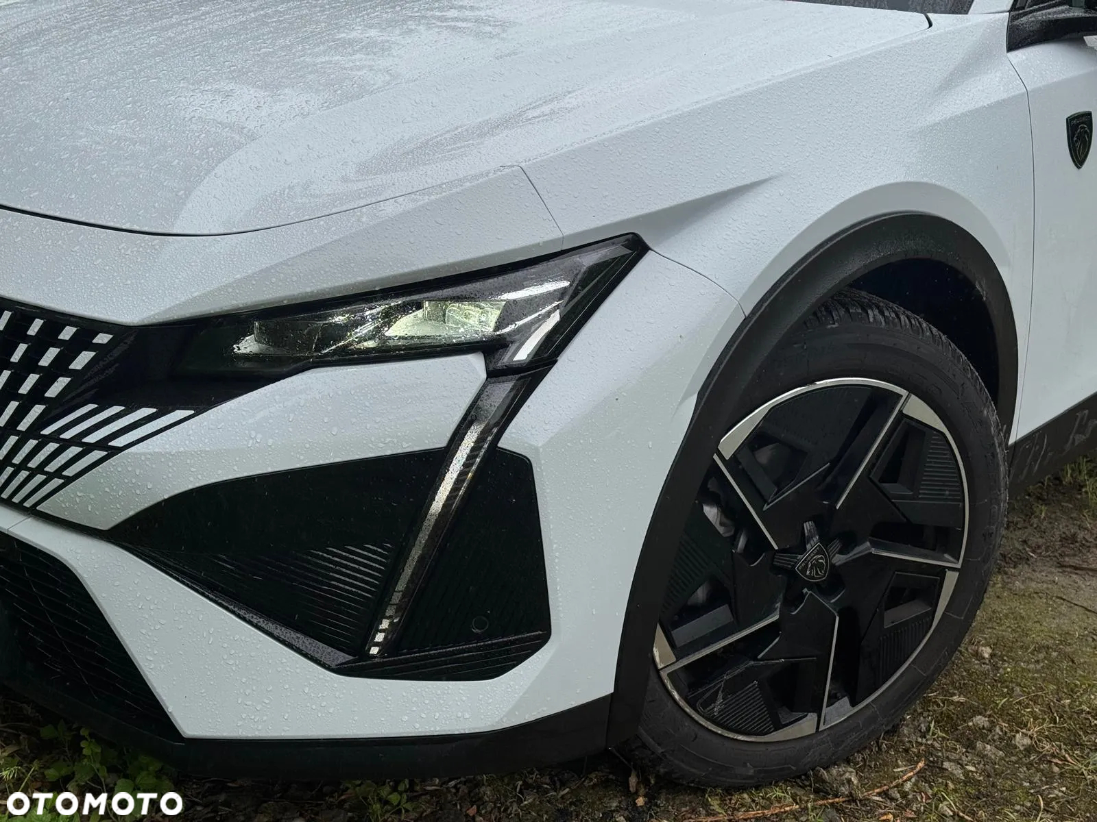 Peugeot 408 1.2 PureTech GT S&S EAT8 - 18