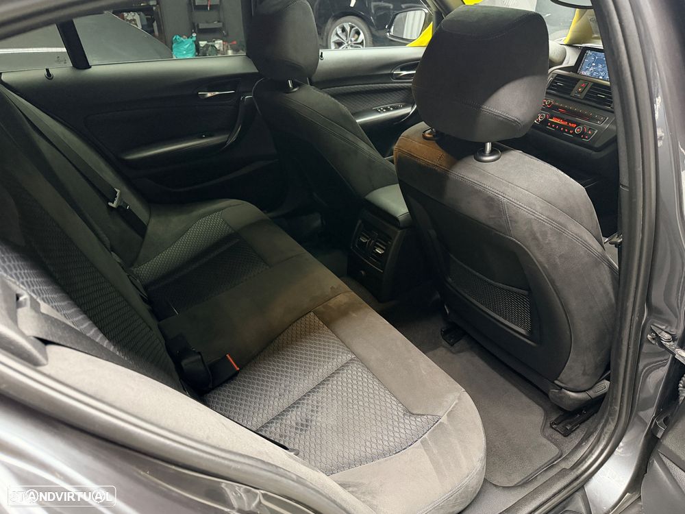 BMW 118 d Pack M - 8