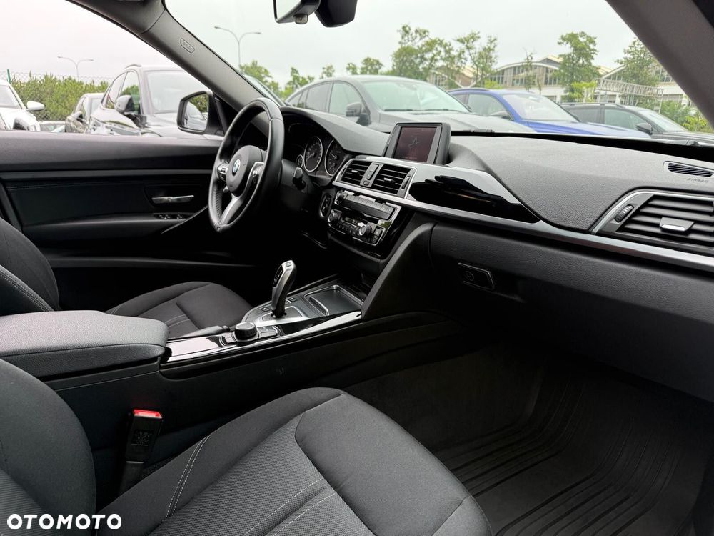 BMW 3GT - 20