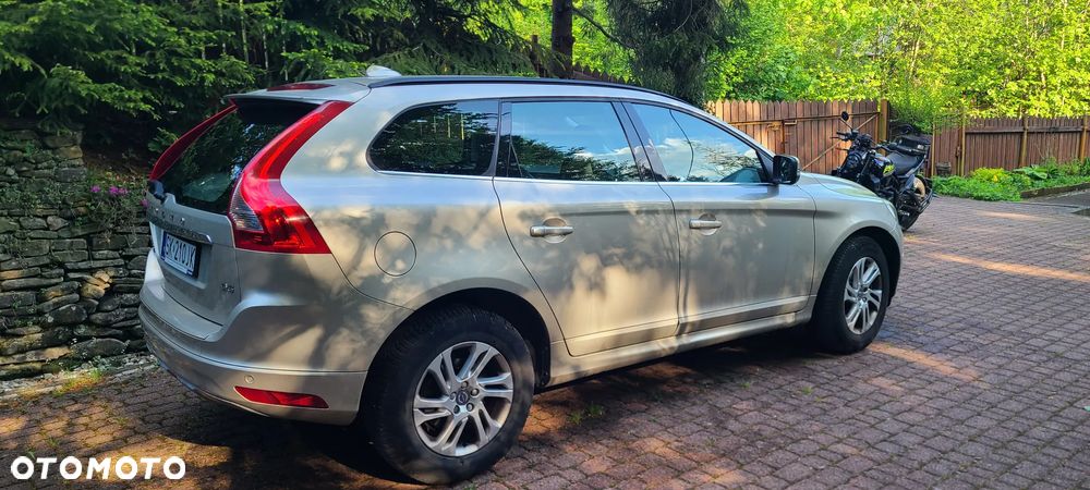 Volvo XC 60 D3 Momentum - 1