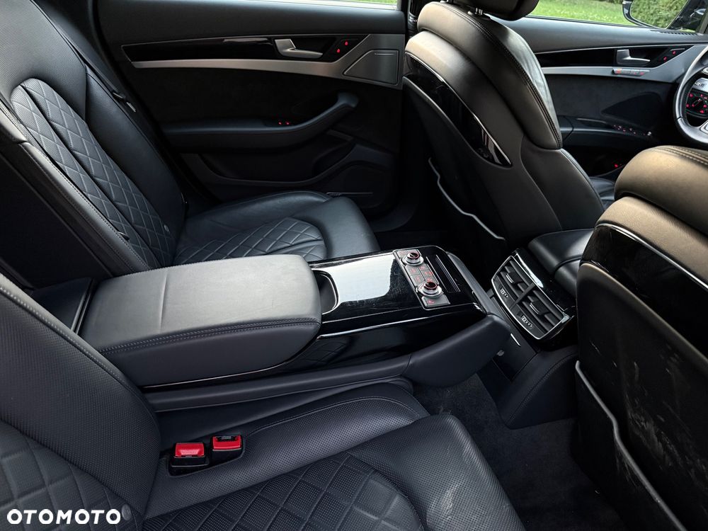 Audi A8 4.0 TFSI Quattro - 27