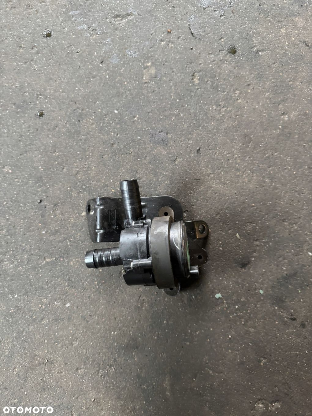 FORD S-MAX II MK2 DODATKOWA POMPA WODY K2G3-18D473-LB - 1