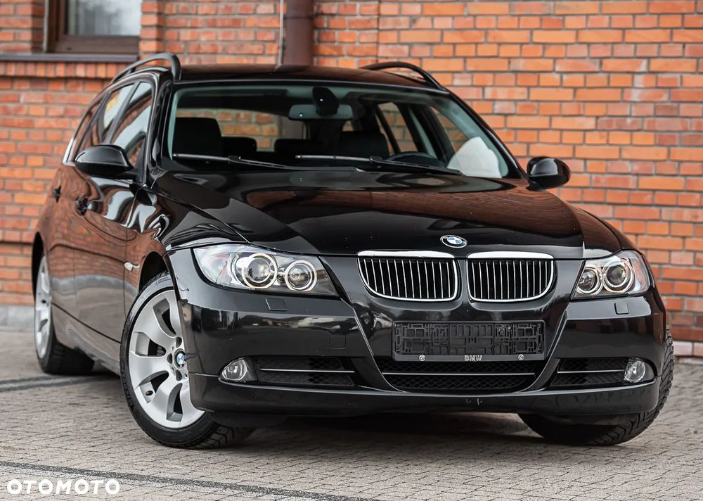 BMW Seria 3 330i - 2