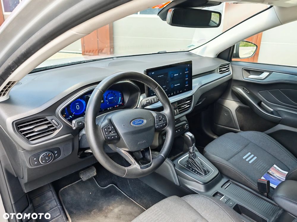 Ford Focus 1.0 EcoBoost Hybrid ACTIVE - 37