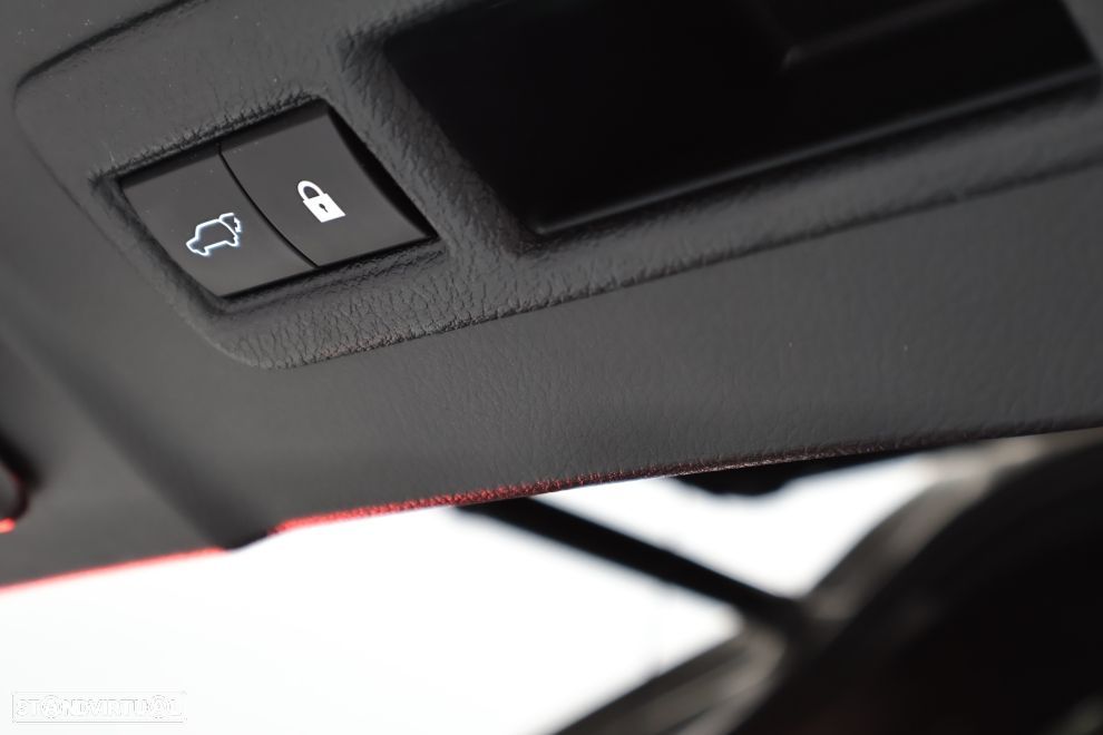 Lexus NX 300h F Sport+ 4WD - 19