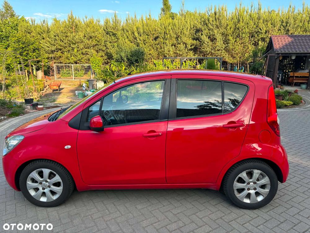 Opel Agila - 2
