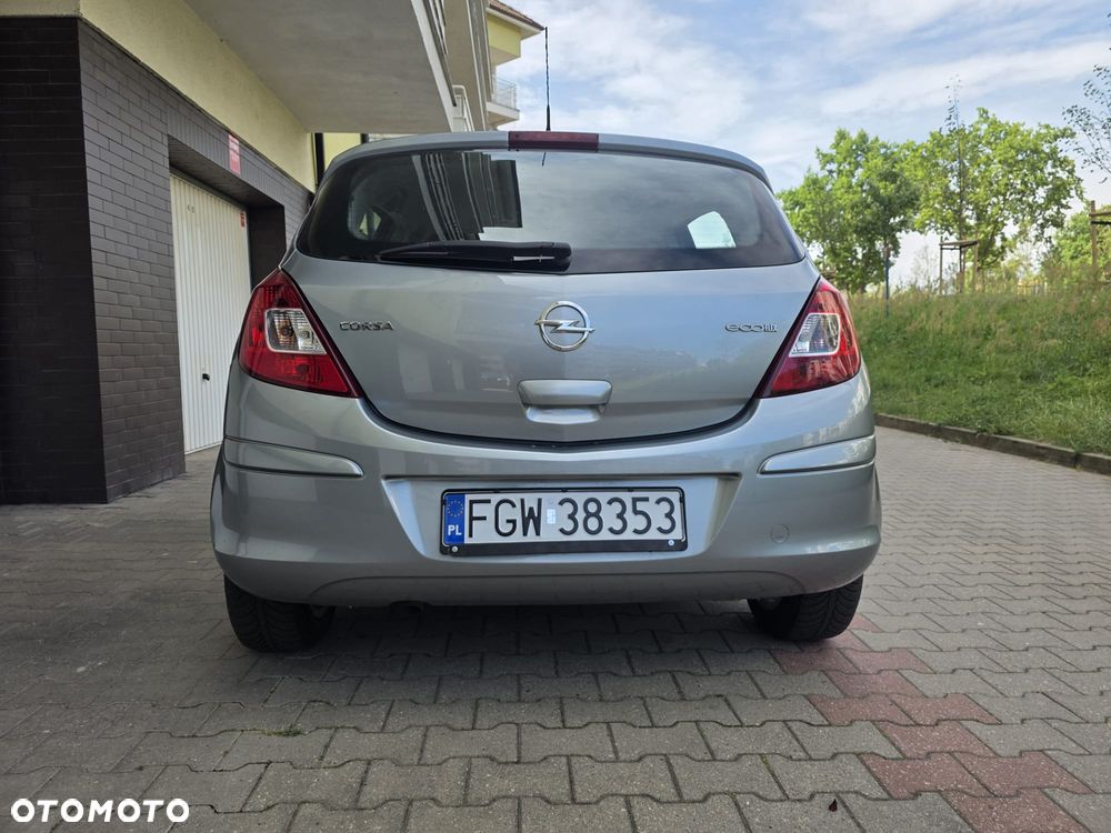 Opel Corsa - 12
