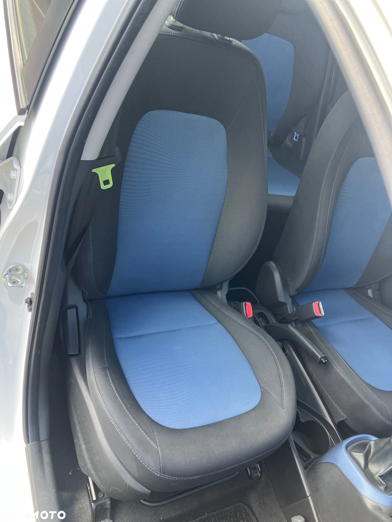 Hyundai i10 1.0 BlueDrive Comfort - 12