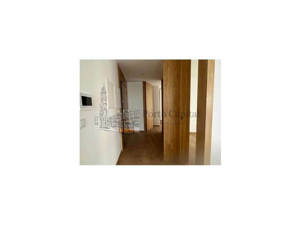 Excelente apartamento T1 novo para arrendamento, com varanda e um l... - Grande imagem: 4/20