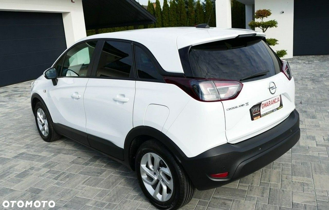 Opel Crossland X - 11