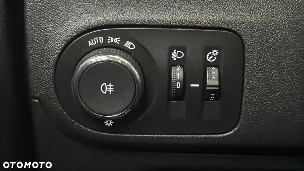 Opel Crossland X 1.5 CDTI Enjoy S&S - 29