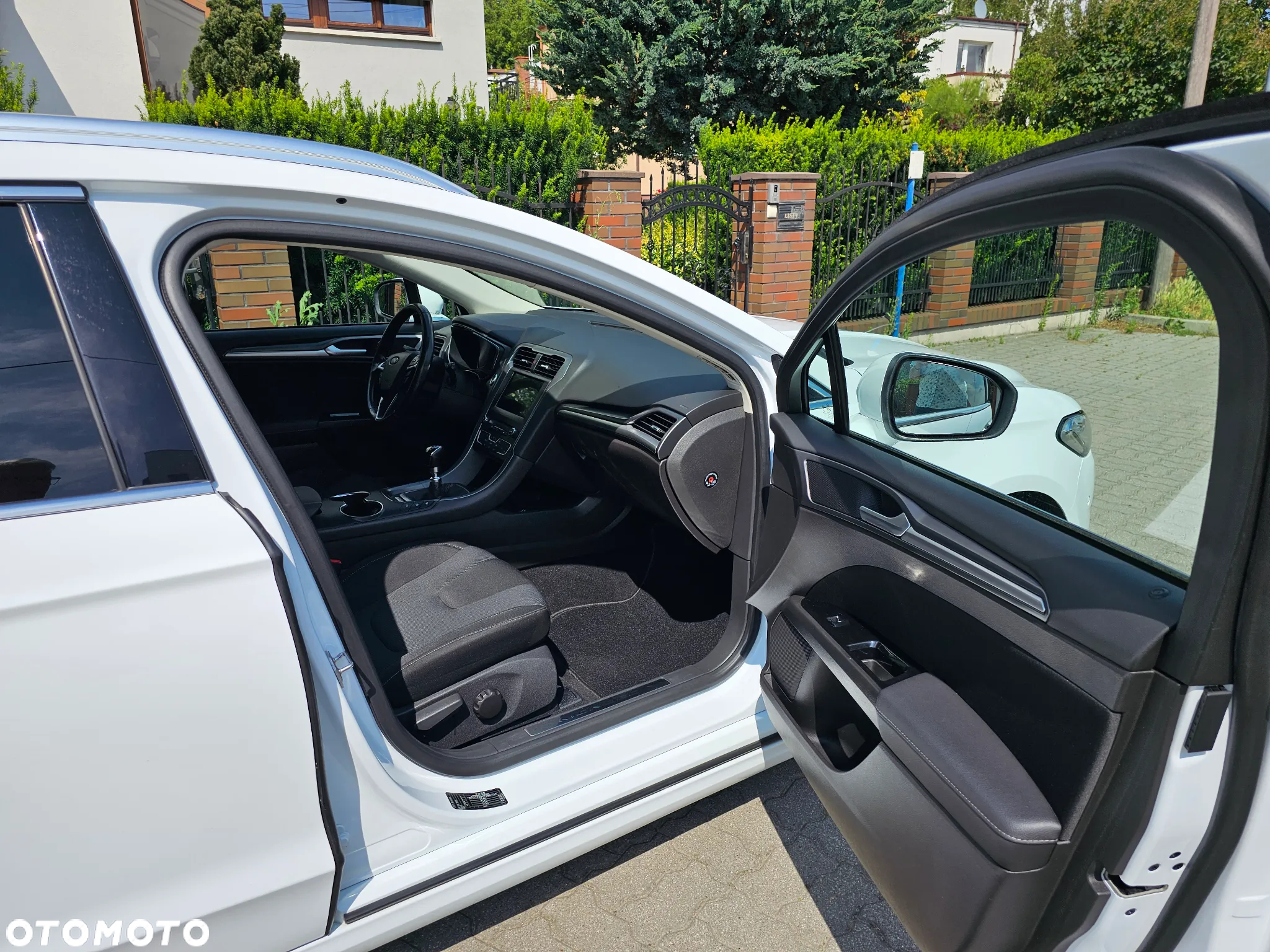 Ford Mondeo Turnier 2.0 TDCi Start-Stopp Titanium - 23