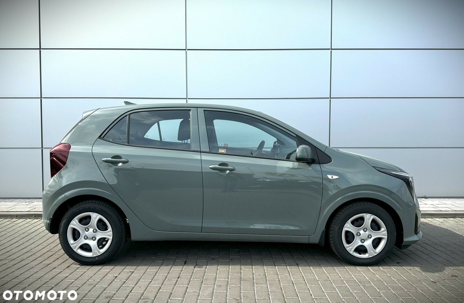 Kia Picanto - 9