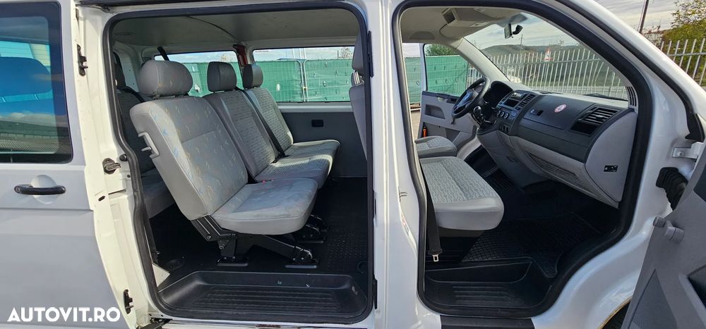 Volkswagen Transporter 2011 photo 5