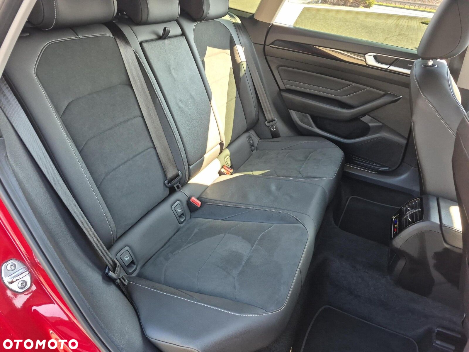 Volkswagen Arteon 2.0 TDI 4Motion Elegance DSG - 15